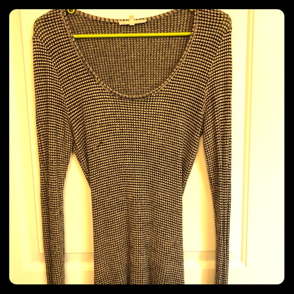 Fitted urban top